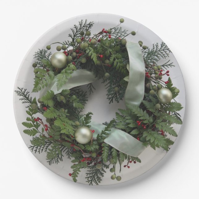 Green Christmas wreath Paper Plates (Front)