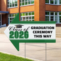 Green Class of 2026 Graduation Arrow Yard