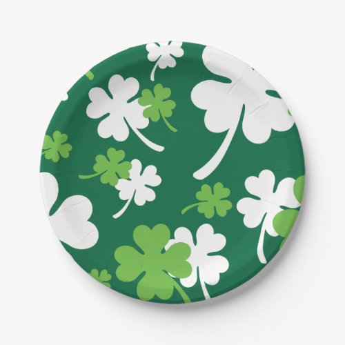 Green clover four leaves St Patricks Day Paper Plates