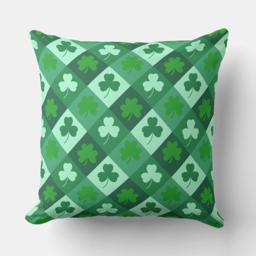 Green Clover pattern with the colors of St Patrick Throw Pillow