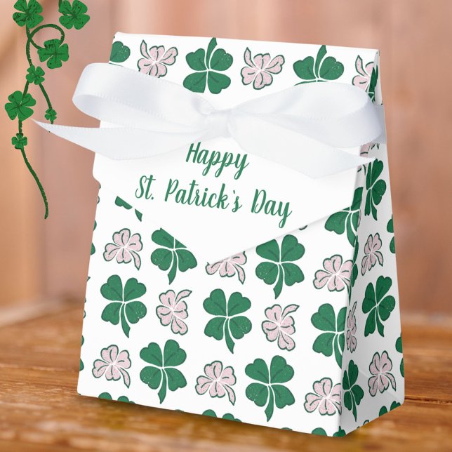 Green Clover Shamrock Pattern St. Patrick`s Day Favor Boxes (Creator Uploaded)