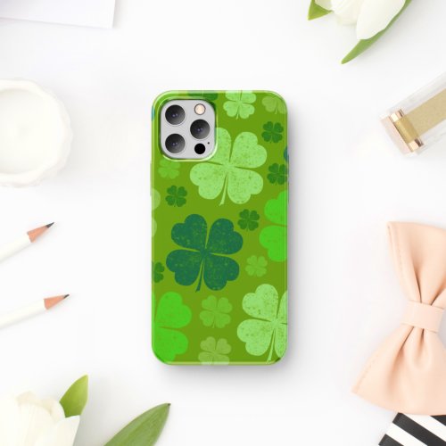 Green Clovers Lucky Clovers Saint Patricks Day iPhone 11 Case