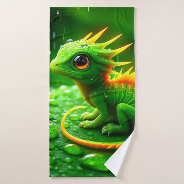Green Creature Bath Towel (Bath Towel)