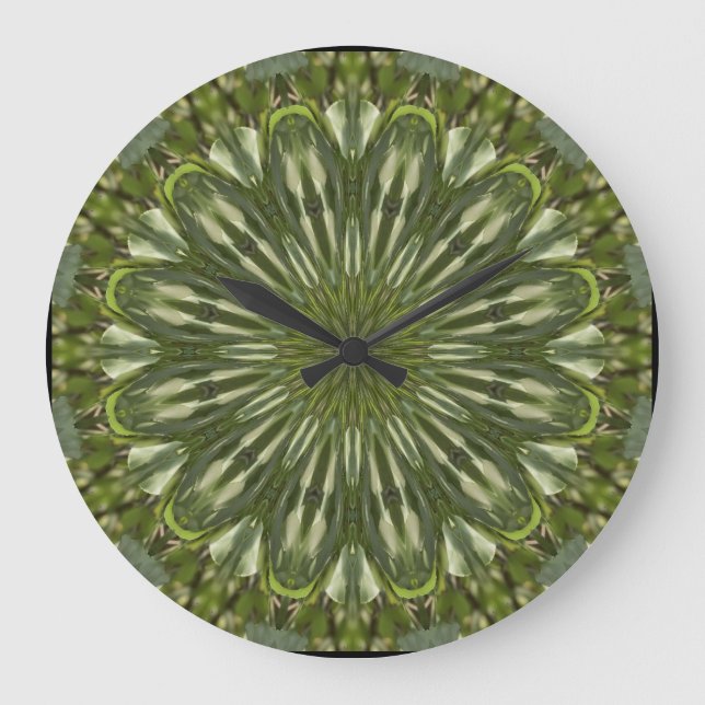 Green cut glass Kaledoscope clock (Front)