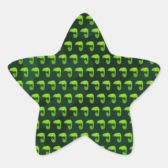 Green cute chameleon star sticker (Front)