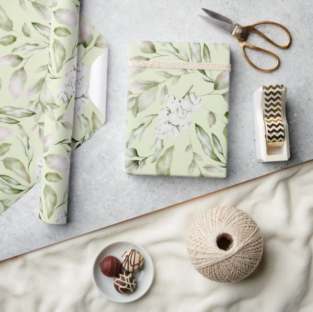 GREEN DELIGHTS GARDEN WRAPPING PAPER (Crafts)