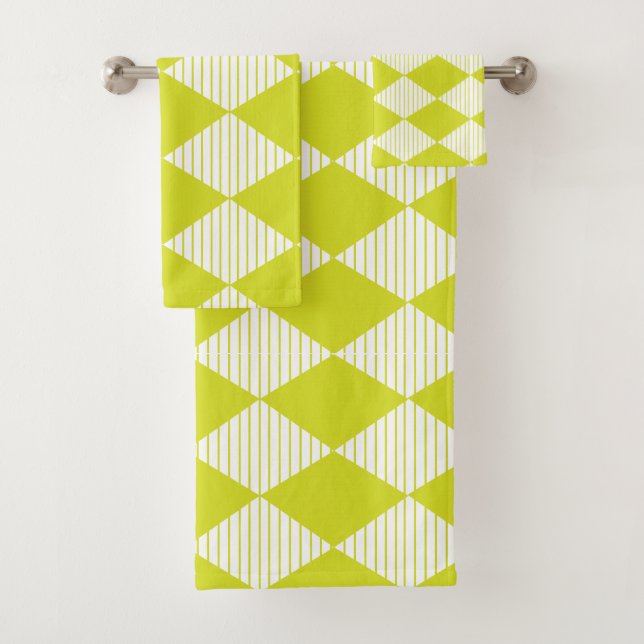 Green Diamond Stripes  Bath Towel Set (Insitu)