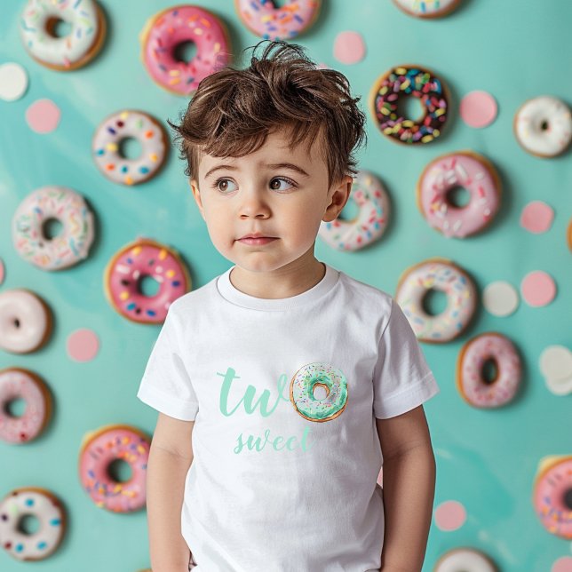  Green Donut Birthday Toddler T-shirt (Creator Uploaded)