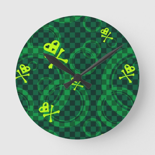 Green Emo Pattern With Circles Round Clock (Front)