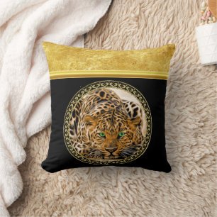 Green eye leopard with Spotted skin gold foil Throw Pillow