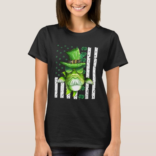 Green Fish Carp Usa Flag St Patrick's Day Lucky Mo T-Shirt (Front)