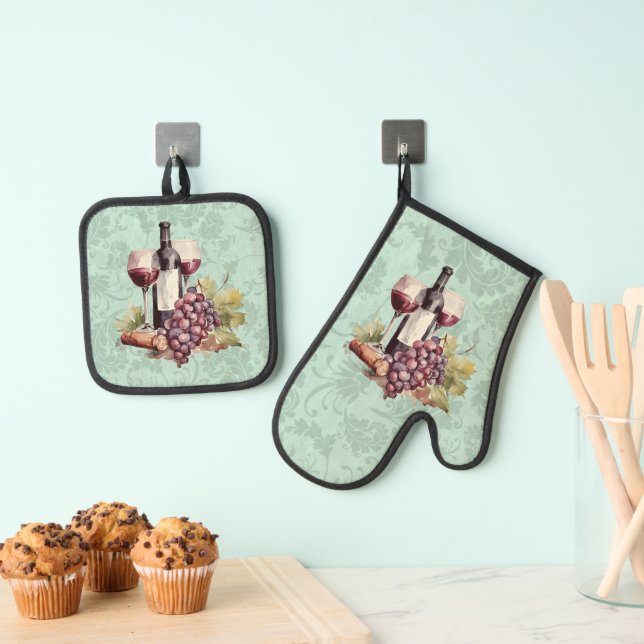 Green Floral Background, Wine Bottle, Glass Grapes Oven Mitt & Pot Holder Set (Insitu(Hanging))