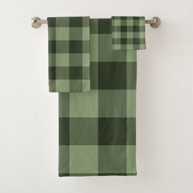 Green Forest Checkered Squares Plaid Bath Towel Set (Insitu)