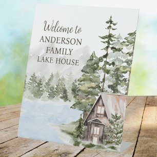 Green Forest Family Lake House Cabin Welcome Pedestal Sign