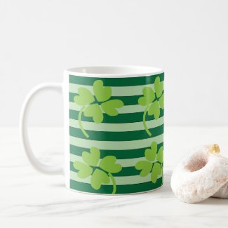Green Four Leaf Clover St Patricks Day Pattern