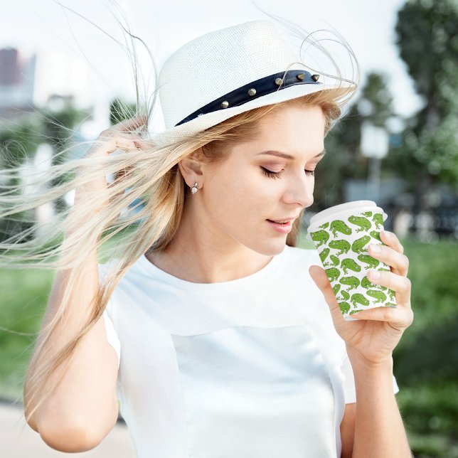 Green Frog Cartoon Paper Cups (green frog cartoon pattern, kids,adult party stationery, birthday party use and throw paper cups)