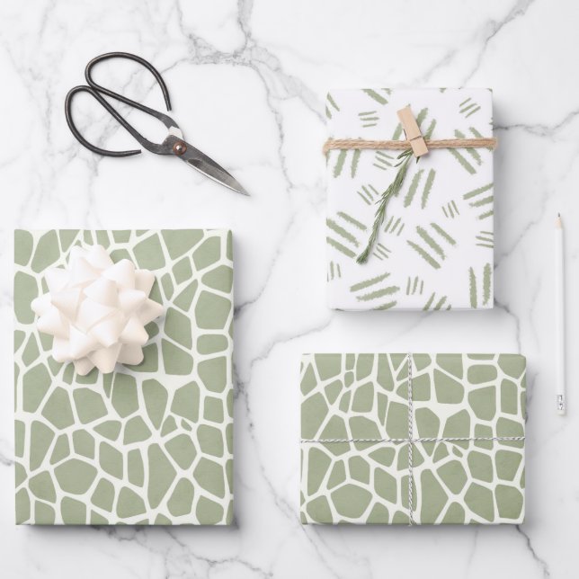 Green Giraffe Print Birthday Wrapping Paper Sheets (Front)