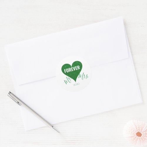 Green Glitter Heart MrMrs Round Sticker