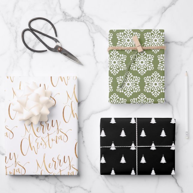 Green Gold Merry Christmas Snowflakes Christmas Wrapping Paper Sheets (Front)