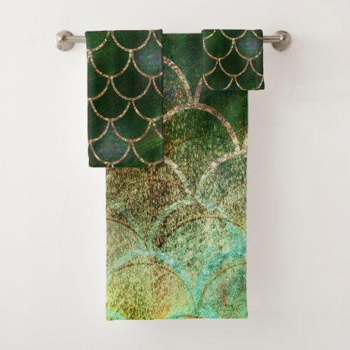 Green  Gold Shimmer Mermaid Fish Scales Bath Towel Set