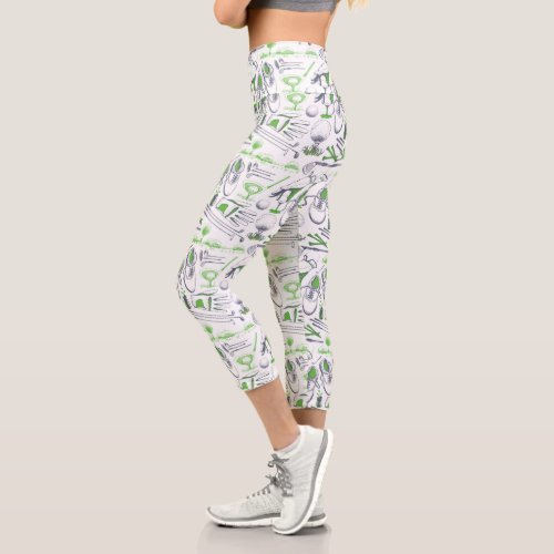 Green Golf Icons Pattern Capri Leggings