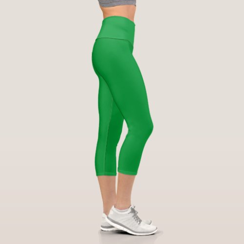 Green Grass Capri Leggings