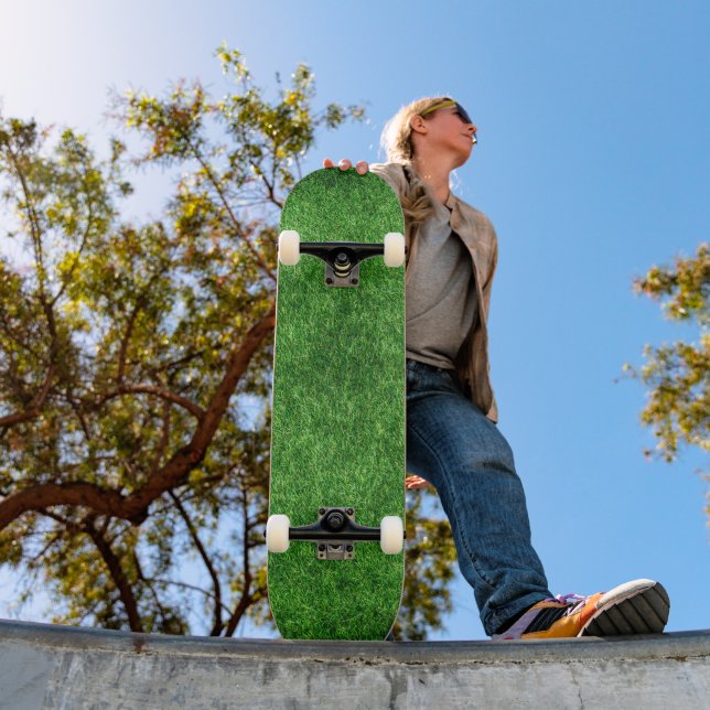 Green Grass Skateboard (Outdoor 1)