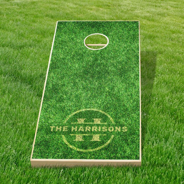 Green Grass Unique Mown Monogram Cornhole Set (Green Grass Unique Mown Monogram Cornhole Set)