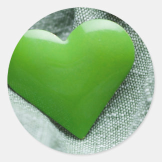 Green heart classic round sticker