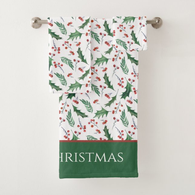Green Holly and Red Berry Merry Christmas Pattern Bath Towel Set (Insitu)