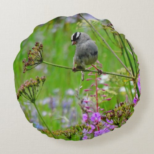 Green Hummingbird purple pink floral background Round Pillow