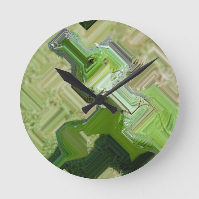 Green Iguana Round Clock (Front)