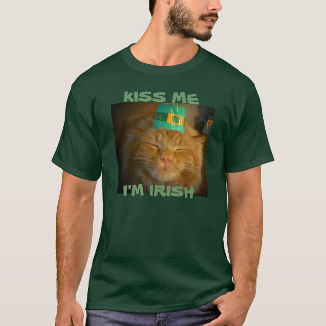 Green Irish Orange Cat wants kiss T-Shirt (Front)