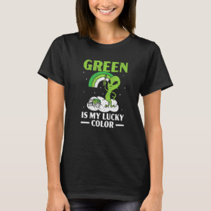 Green Is My Lucky Color Funny Alien Lover Extrater T-Shirt