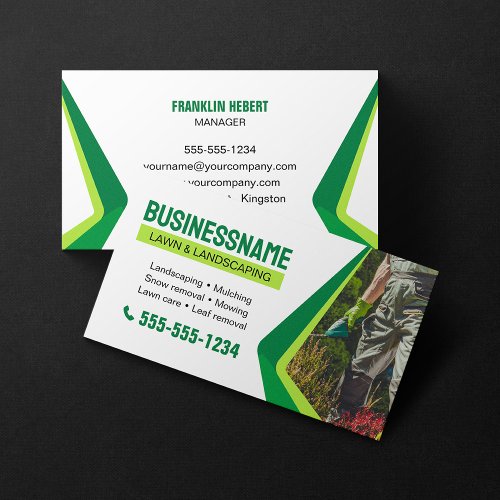 Green Landscaping Mowing Lawn Maintenance Yard Business Card