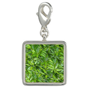 Green Leaf Pattern – Botanical Nature Art Charm