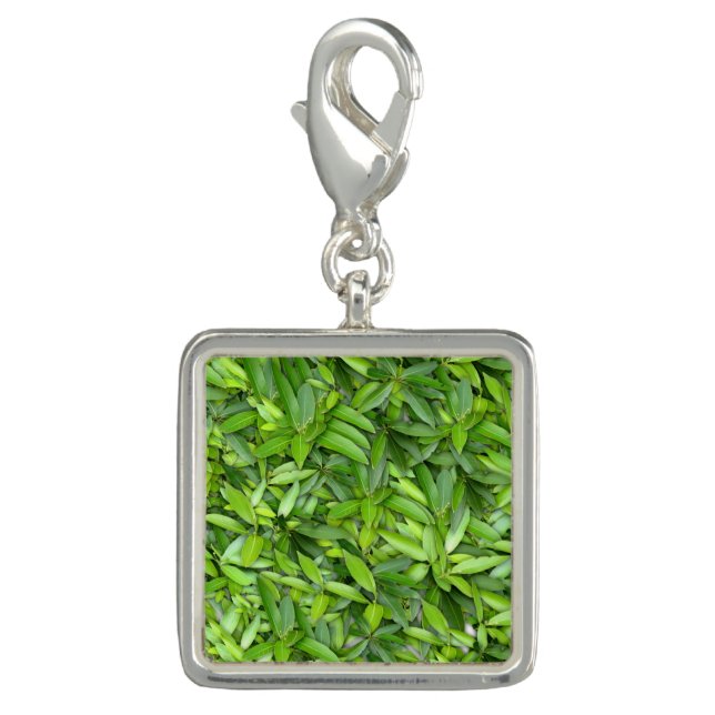 Green Leaf Pattern – Botanical Nature Art Charm (Front)