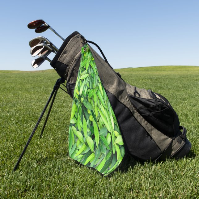 Green Leaf Pattern – Botanical Nature Art Golf Towel (Green)