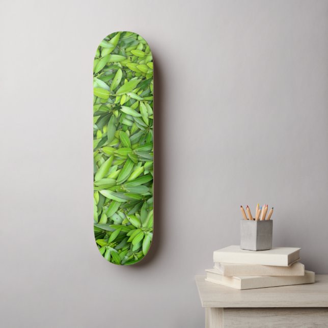 Green Leaf Pattern – Botanical Nature Art Skateboard (Wall Art)