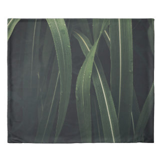 GREEN-LEAFED PLANT DUVET COVER