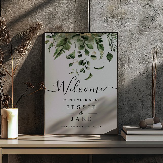 Green leafy wedding welcome sign (Elegant green leafy wedding welcome sign with lush green foliage.)