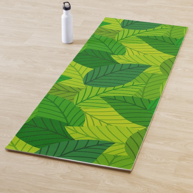 Green leaves yoga mat. yoga mat (In Situ)