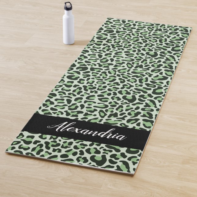  Green Leopard Print Personalized Pilates Yoga Mat (In Situ)
