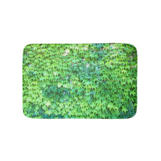 Green like Ivy Bathroom Mat