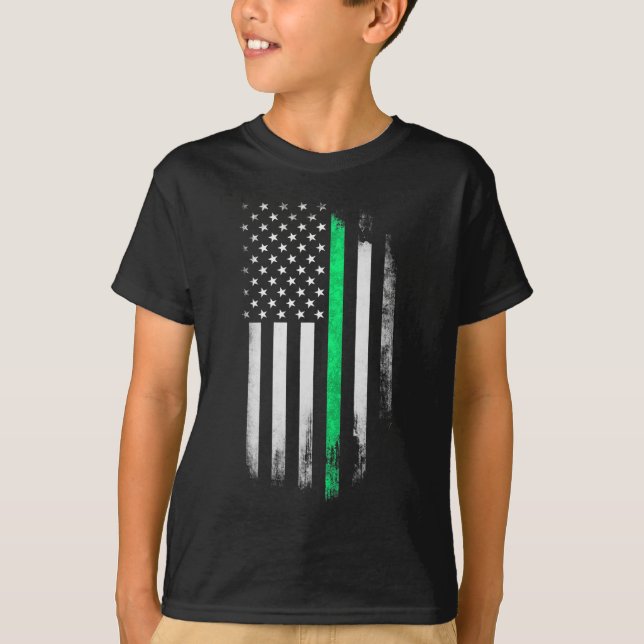 Green Line American Flag St Patrick's Day T-Shirt (Front)