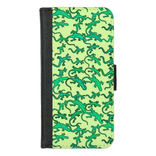 Green lizards on a lime green background iPhone 87 wallet case