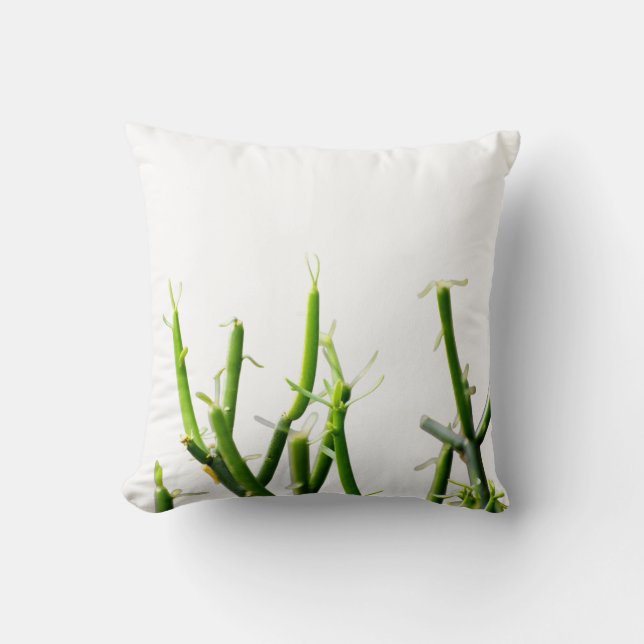 Green love throw pillow (Front)