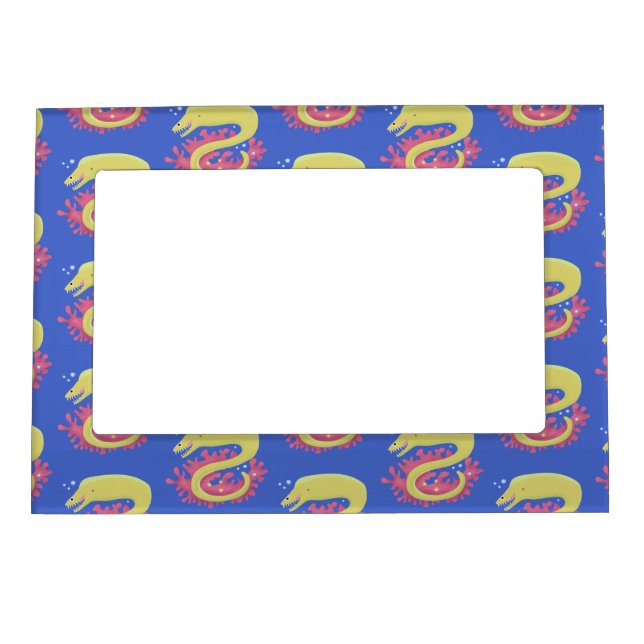 Green moray eel funny cartoon illustration magnetic frame (Front)