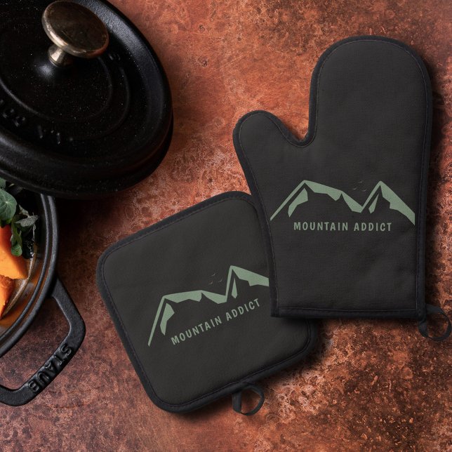 Green Mountains Oven Mitt & Pot Holder Set (Green Mountains Oven Mitt & Pot Holder Set)