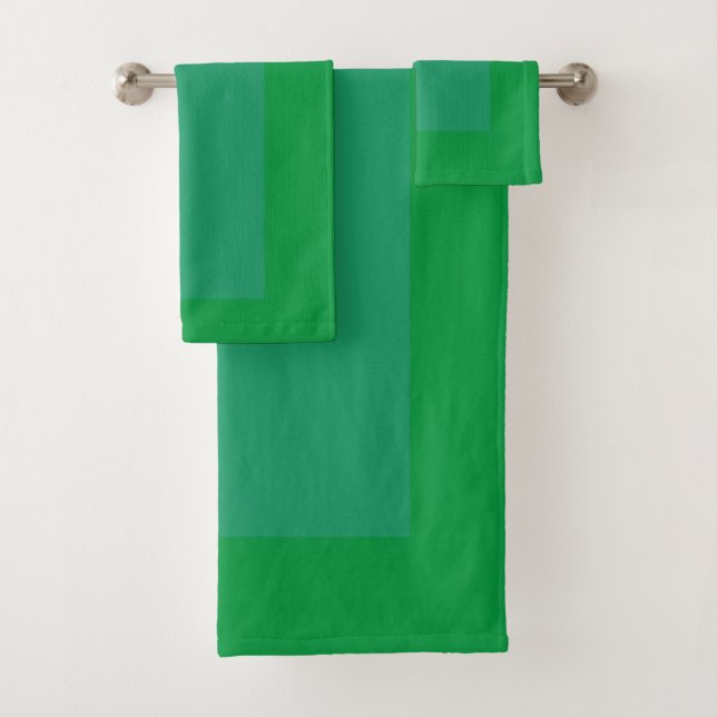Green On Green  Bath Towel Set (Insitu)